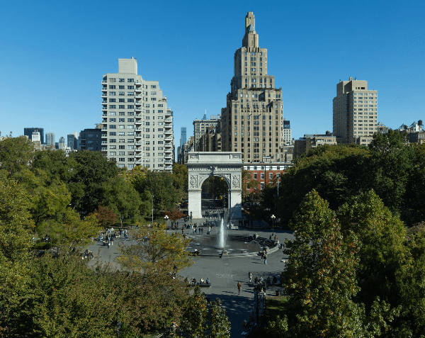 Overhead photo of Washington Square Park during the fall with the fountain on